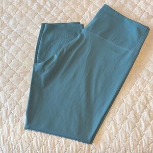 Nike Cropped Leggings - Teal blue